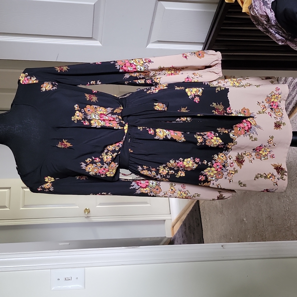 Dept floral deess - Size M